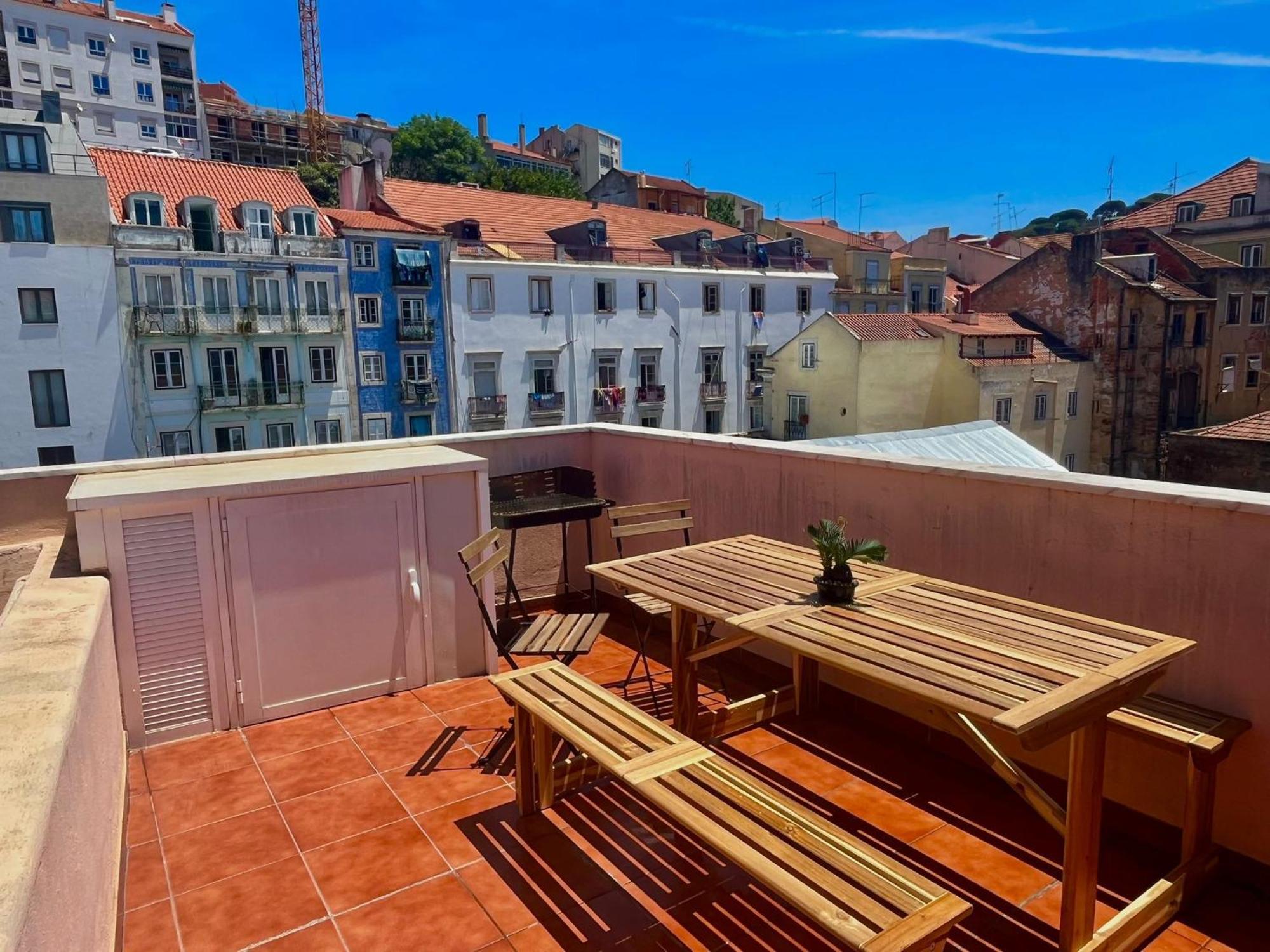 With Terrasse - 3 Bedroom, 3 Bathroom Triplex Lisboa Kültér fotó