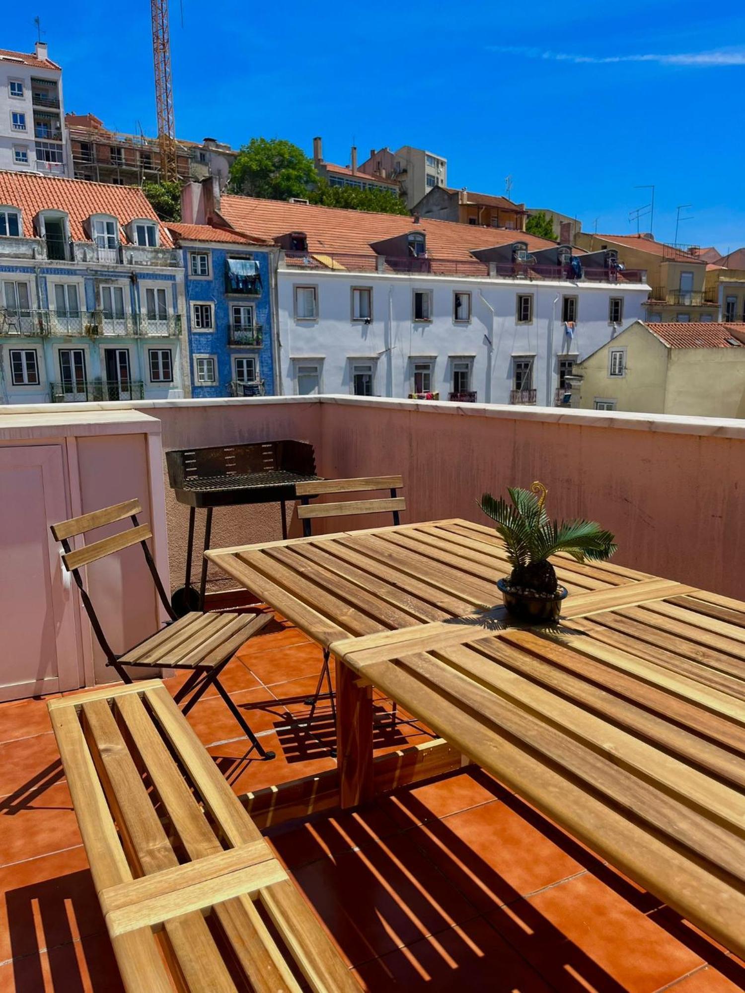 With Terrasse - 3 Bedroom, 3 Bathroom Triplex Lisboa Kültér fotó